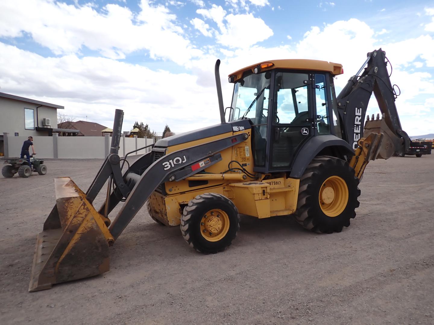 ./imagenes/INVOICE/2019/16544/RETROEXCAVADORA JOHN DEERE_310J (25).JPG